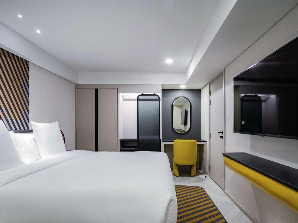 Tribe Living Sukhumvit 39 By Accorhotels מלון