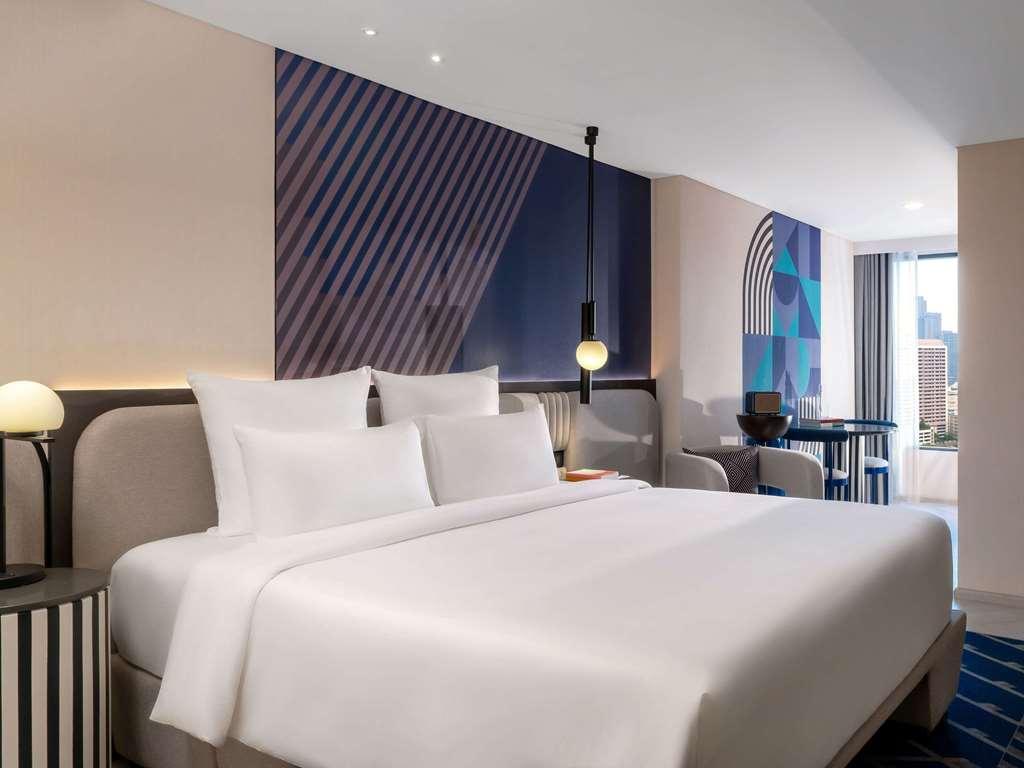 מלון Tribe Living Sukhumvit 39 By Accorhotels 4*