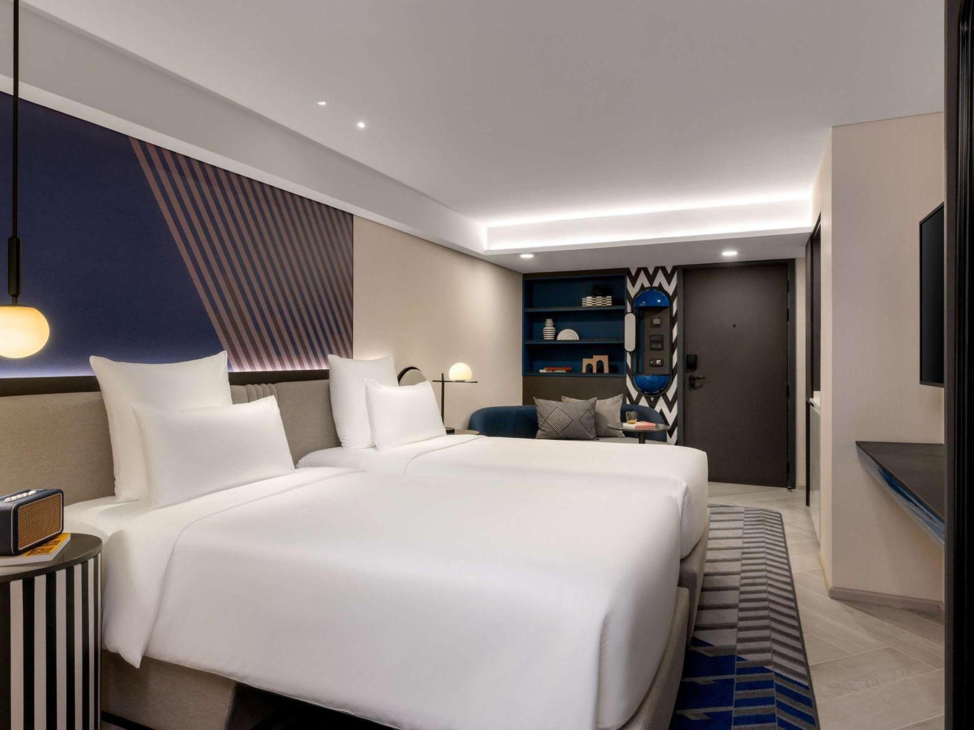 Tribe Living Sukhumvit 39 By Accorhotels מלון בנגקוק