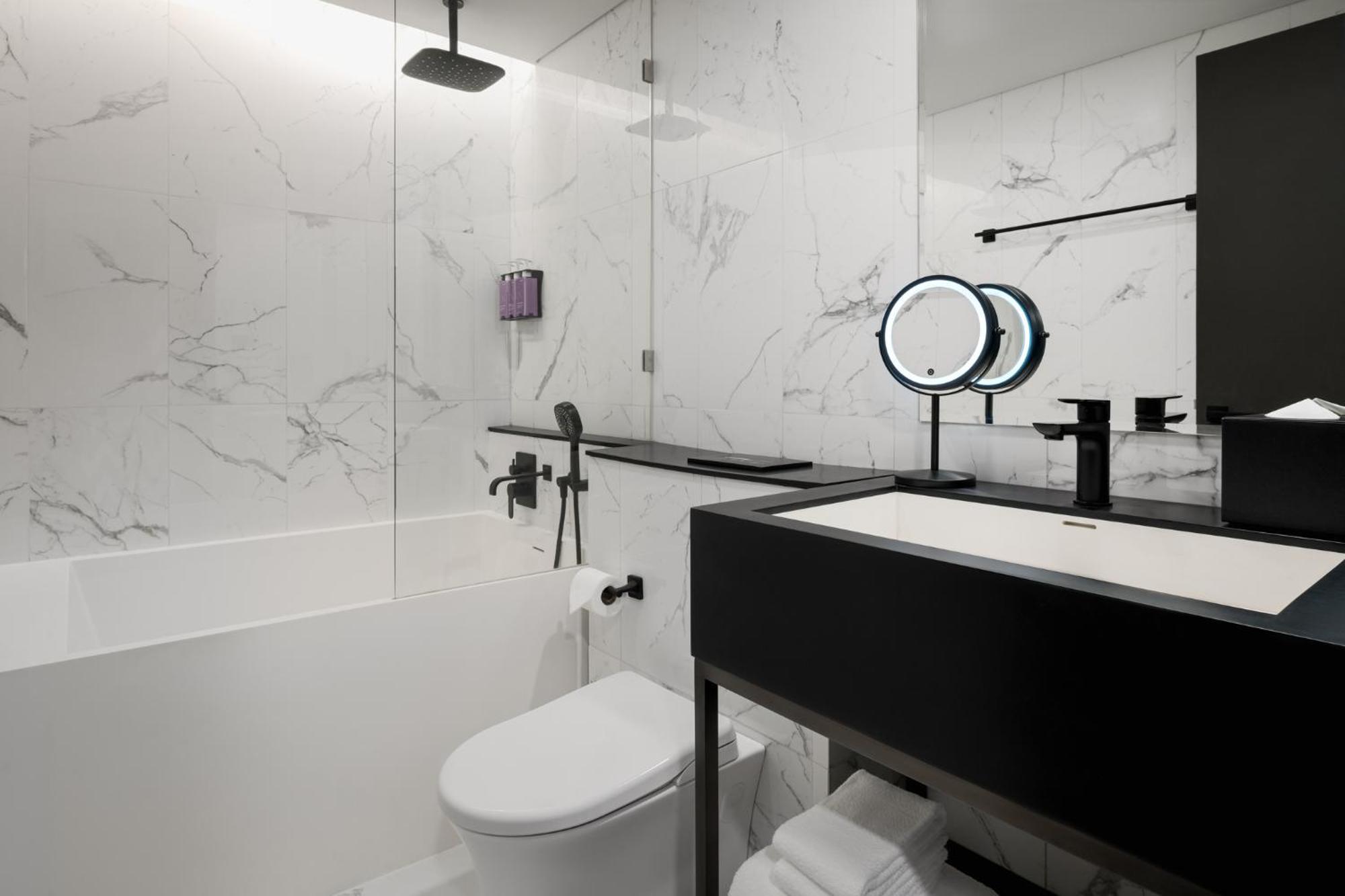 מלון Tribe Living Sukhumvit 39 By Accorhotels