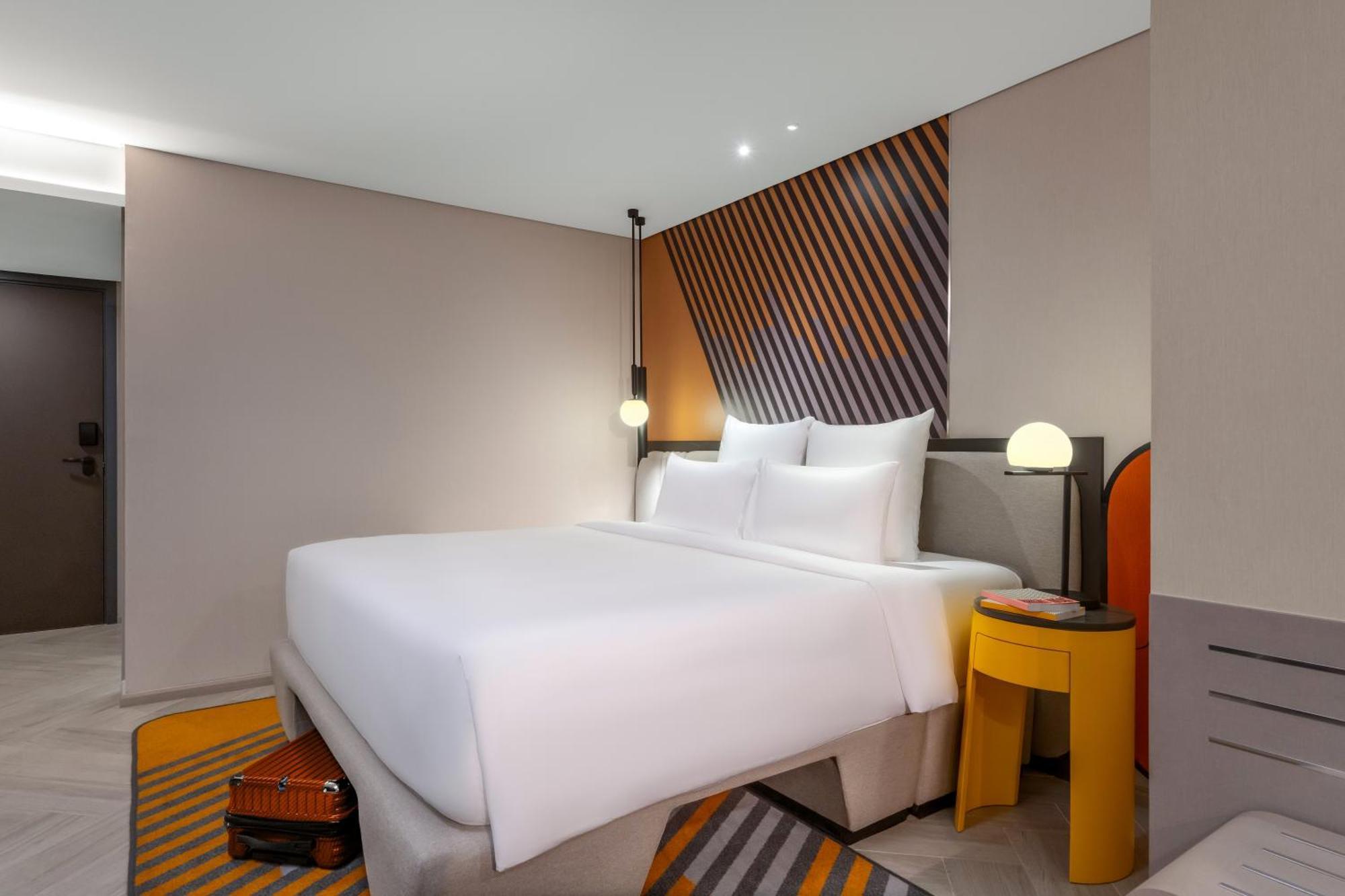 Tribe Living Sukhumvit 39 By Accorhotels מלון בנגקוק